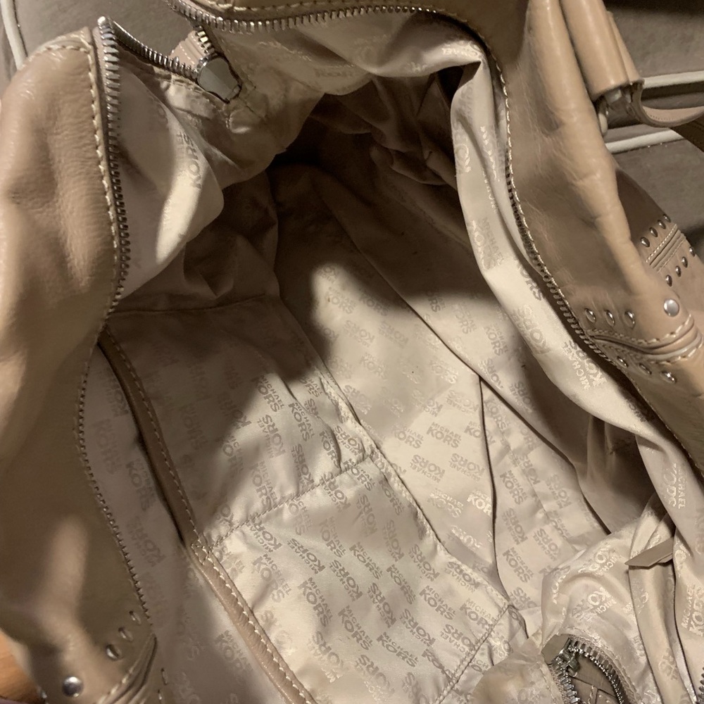 Michael Kors Hobo Bag